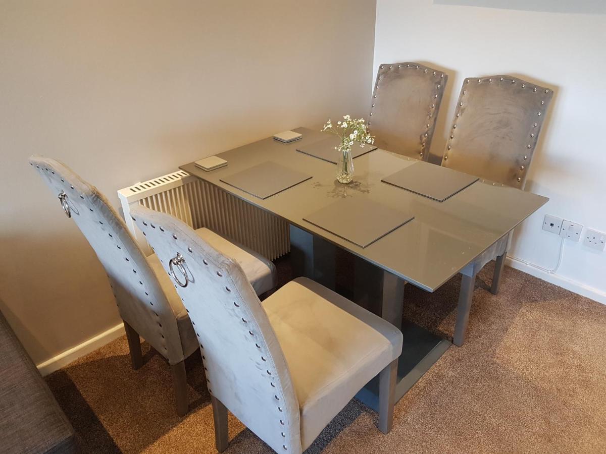 Bowness On Windermere, Lovely Apartment For 4 With Parking Екстериор снимка